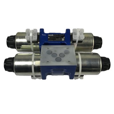 Válvula de direcção Rexroth 4WE10G5X/EG24N9K4/T06M Tensão de alimentação 24 VDC Com vedações NBR