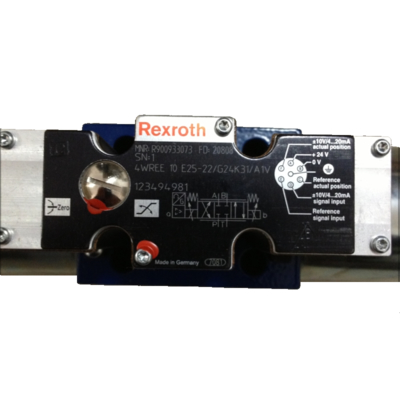 Valvola proporzionale Rexroth 4WREE10E25-2X/G24K31/A1V Ghisa Blu Effetto Risparmio Energetico: Controllo Preciso