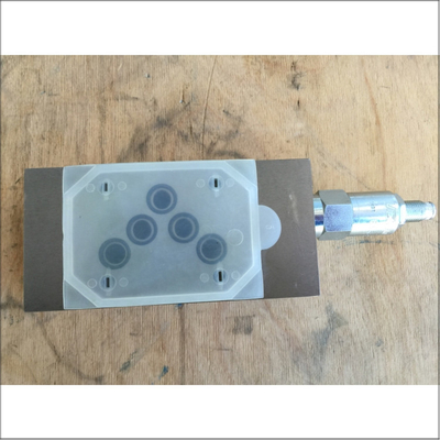 شیر تناسبی VICKERS DGMC-5-PT-GW-B-30 برای سیستم های هیدرولیک صنعتی با عملکرد بالا
