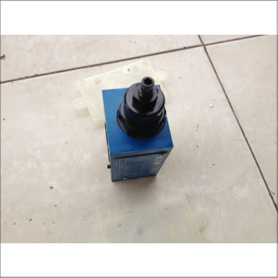 วาล์วสัดส่วน VICKERS DGMFN-3-Y-A2W-41 ระดับอุตสาหกรรม สำหรับการควบคุมการไหลที่แม่นยำในงานไฮดรอลิกสำหรับอุตสาหกรรม