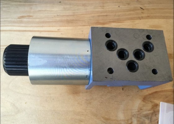 Vickers Proportional Valve DG4V-5-2AJ-M-U-H6-20 High Power Low Pressure Drop High Flow Capacity 350 Bar