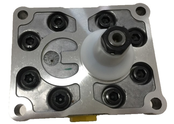 Danfoss Gear Pump 111.25.071.0C SNP3NN055RN01BAP1F6F6NNNNNNNNN Low Noise Compact Design Silver Diverse Configurations