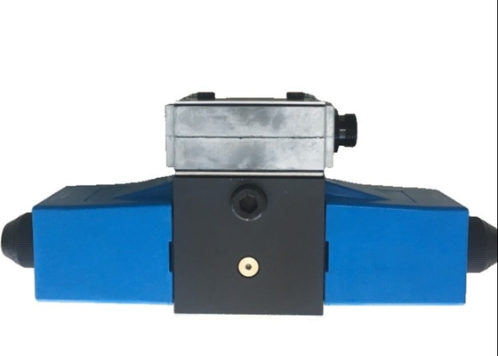 Vickers Proportional Valve PA5DG4S4LW-0133C-H-60-S471 Blue High Reliability Cast Iron Long Service Life